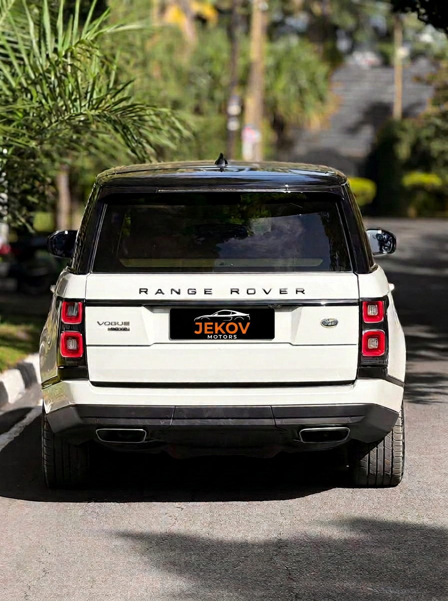 Range Rover Vogue rear